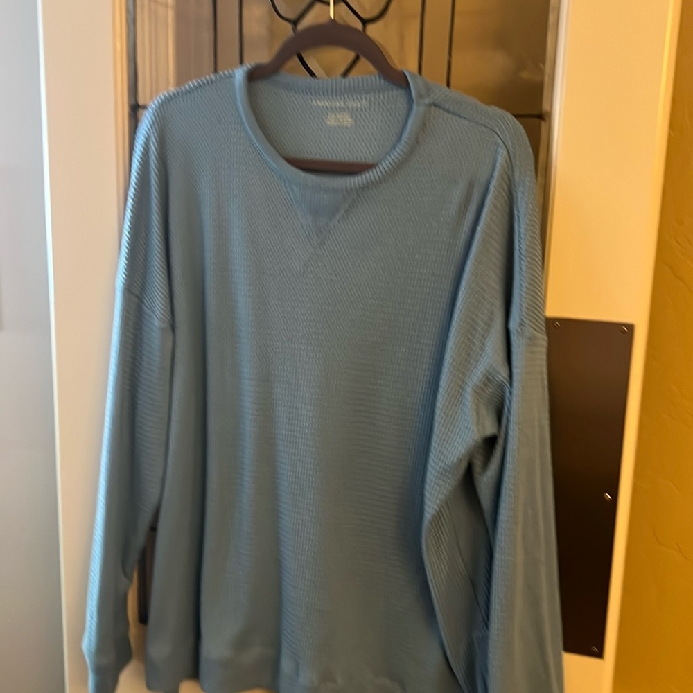 American Eagle tee-shirt